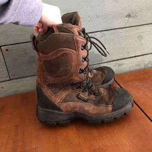 Cabelas brand insulated hiking boots.